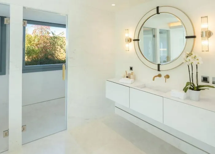 Paris 7 Bedroom In 別荘