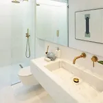 Paris 7 Bedroom In *