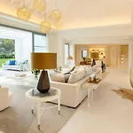 Holiday home Paris 7 Bedroom In Marbella