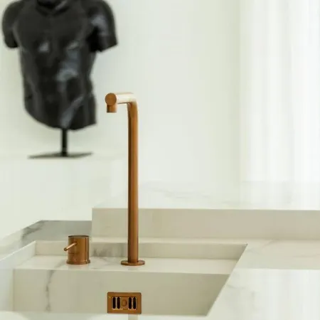 Paris 7 Bedroom In *