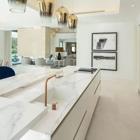 Paris 7 Bedroom In 別荘