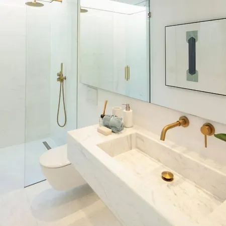 Paris 7 Bedroom In *