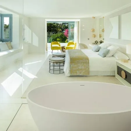 Paris 7 Bedroom In 別荘 マルベーリャ