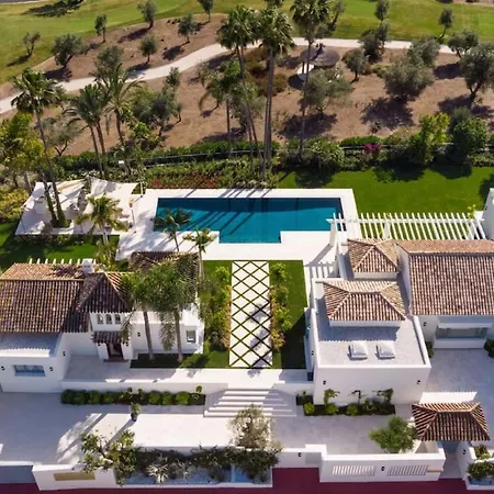 Paris 7 Bedroom In 別荘