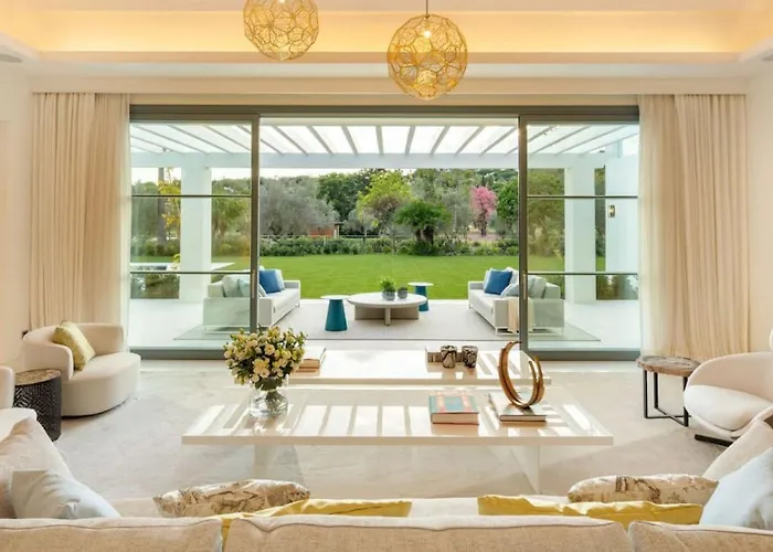 Paris 7 Bedroom In * Marbella