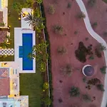 Paris 7 Bedroom In Prázdninový dům Marbella
